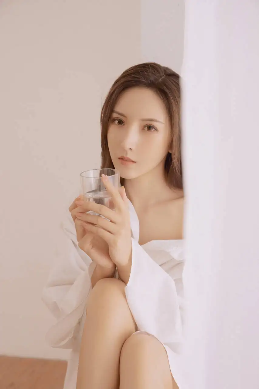迪庆贵阳私人伴游幼师费费子