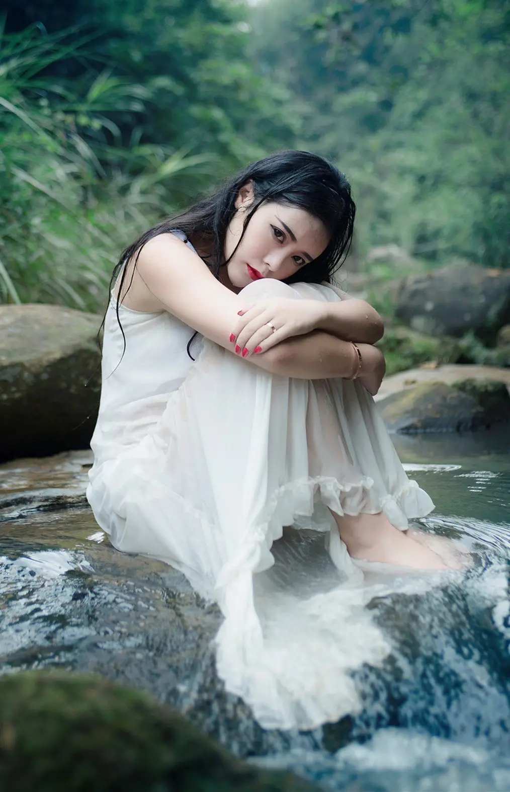 迪庆郑州高端私人伴游小野梨子