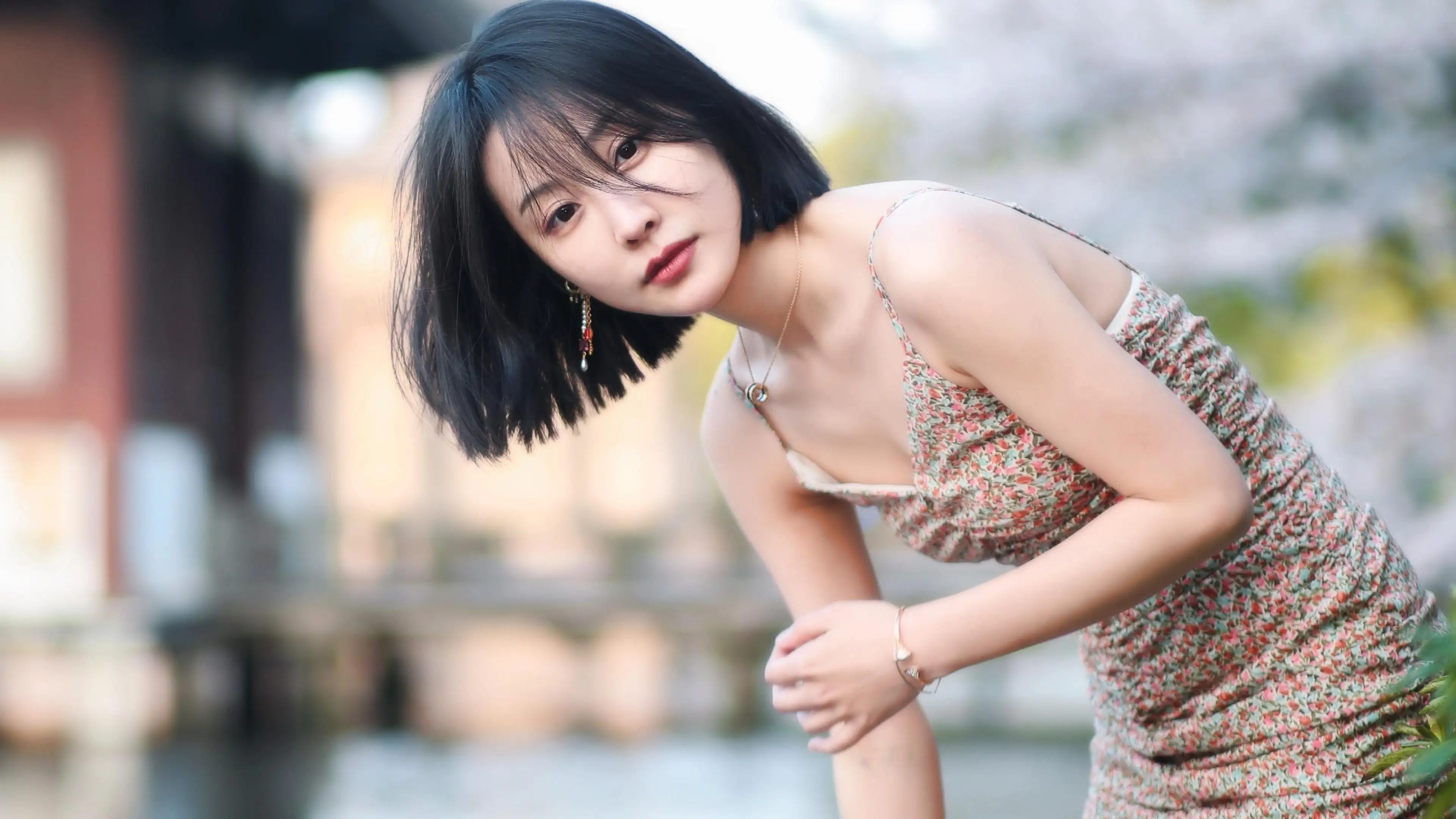 迪庆成都伴游小姐姐雅美